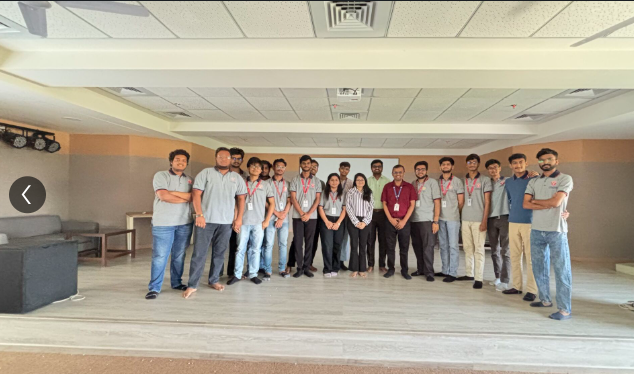Gauri Yadav conducting Cloud Training